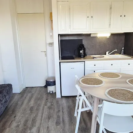 Le Mer, Piscine Et Soleil Lägenhet *