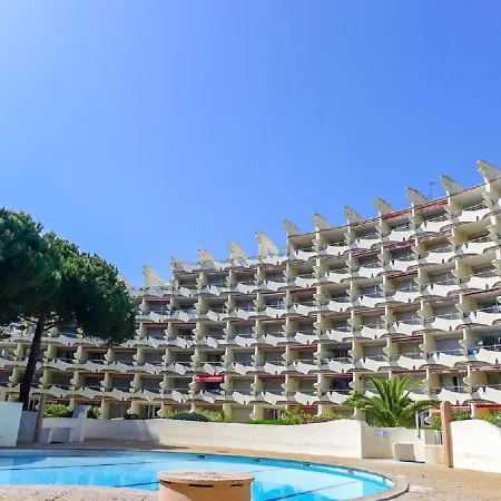 Le Mer, Piscine Et Soleil *