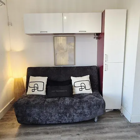 Le Mer, Piscine Et Soleil